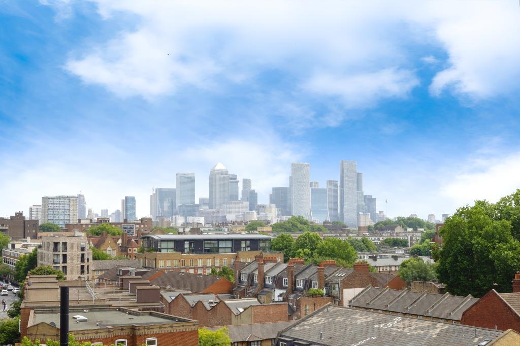 2 Bedroom Flat to Rent in London, E1 2GA