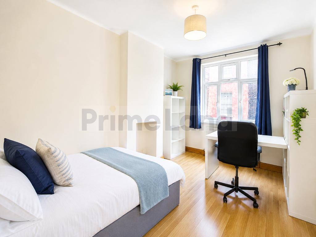 2 Bedroom Flat for Sale in London, E1 5LW